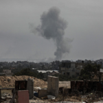 রাফাতে ইসরায়েলি বোমা হামলায় ২১ ফিলিস্তিনি নিহত