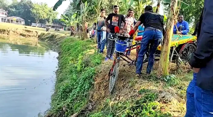 পুকুর থেকে মাছ চুরির সময় আটক ছাত্রদলের ৭ নেতা-কর্মী
