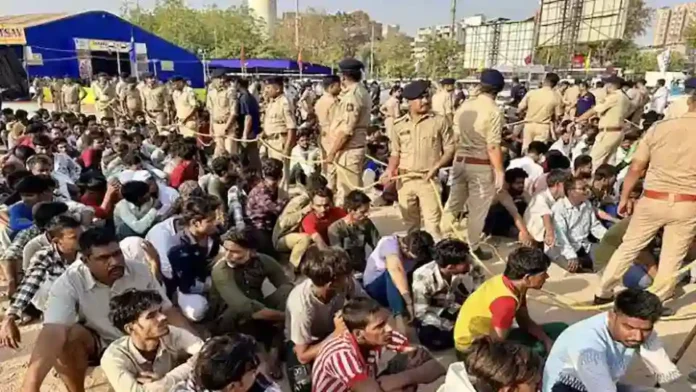 গুজরাটে অভিবাসীর নামে আটক সাড়ে ৬ হাজার ভারতীয় মুসলিম, বাড়িঘর উচ্ছেদ-1 copy