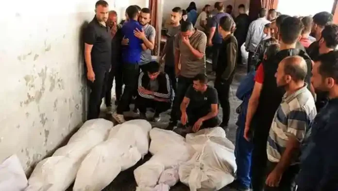 গাজায় স্কুলে বর্বর ইসরায়েলি বোমা হামলা, শিশু-সাংবাদিকসহ নিহত ২৫ copy