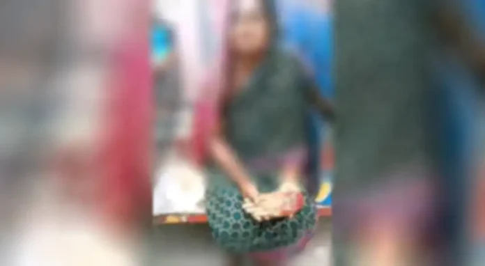 গাজীপুরে মুসলিম বৃদ্ধের হাত কেটে নিলো কথিত সংখ্যালঘু উগ্রবাদী হিন্দু পুলিশ সদস্য