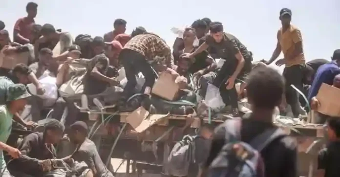 গাজায় ত্রাণের অপেক্ষায় থাকা লোকজনকে গুলি, একদিনে নিহত আরও ৬২-1 copy