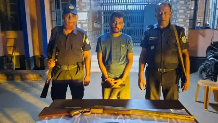 amardesh_faridpur_arrested_news_pic_MHeSA0V copy