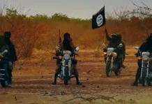 জেএনআইএম মুজাহিদিন কর্তৃক মালির রাজধানী অবরোধ: বৈধতা এবং কর্তৃত্ব হারাচ্ছে জান্তা