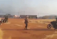 বুরকিনা ফাসো: একদিনে জান্তার ৫টি সামরিক ঘাঁটির নিয়ন্ত্রণ নিয়েছে জেএনআইএম