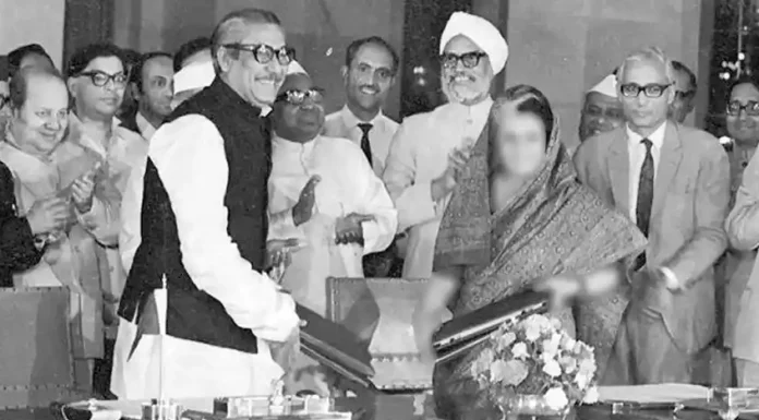 ‘৬৯-এ ডাকসুর দেয়া ‘বঙ্গবন্ধু’ ও ‘জাতির পিতা’ উপাধি ‘৭৩-এই ডাকসু কর্তৃক প্রত্যাহার