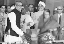 ‘৬৯-এ ডাকসুর দেয়া ‘বঙ্গবন্ধু’ ও ‘জাতির পিতা’ উপাধি ‘৭৩-এই ডাকসু কর্তৃক প্রত্যাহার