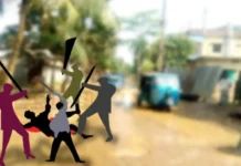 চাঁদার দাবিতে হামলা, মামলা করায় পালিয়ে বেড়াচ্ছেন ভুক্তভোগী