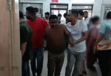 টঙ্গীতে ব্যবসাপ্রতিষ্ঠানে হামলা ভাঙচুর, লুটপাট, গুলিবর্ষণ, আহত ৩