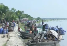 বঙ্গোপসাগর থেকে অপহৃত ২০ জেলে এখনও বন্দি, ৭০ লাখ টাকা মুক্তিপণ দাবি, প্রশাসনের তৎপরতা নেই