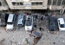 গাজায় দুর্বৃত্ত ইসরায়েলের হামলায় শিশুসহ শহীদ অন্তত ৩১ ফিলিস্তিনি