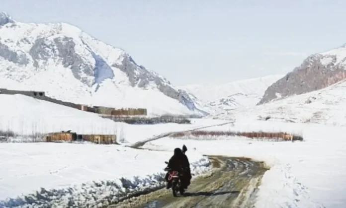 মাইদান ওয়ার্দাক প্রদেশে ২ বিলিয়ন আফগানি ব্যয়ে ৬০ কিলোমিটার দীর্ঘ সড়ক নির্মাণ শুরু copy