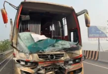 দেশে এক মাসে ৫১৭ সড়ক দুর্ঘটনা, নিহত ৪৩২