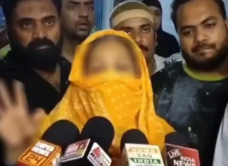 কলকাতায় হিন্দু ব্যক্তির বিয়ের প্রস্তাব প্রত্যাখ্যান করায় এক মুসলিম নারীকে আগুনে পুড়িয়ে হত্যা