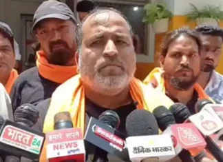 ঐতিহাসিক দেওবন্দ মাদ্রাসার নিচে শিব মন্দির আছে দাবি করে আবারও বিতর্ক উস্কে দিয়েছে উগ্র হিন্দুত্ববাদী নেতা