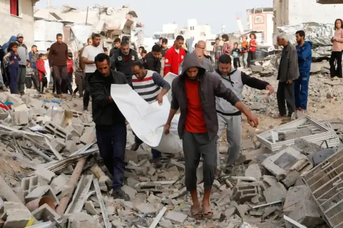 Israeli attacks on Gaza kill at least four, including children copy